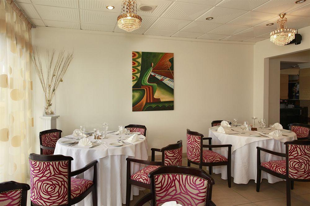 Jasmine Hotel Apartments Лимасол Экстерьер фото