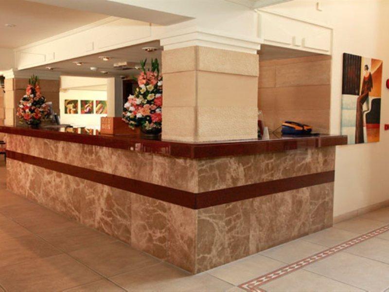 Jasmine Hotel Apartments Лимасол Экстерьер фото