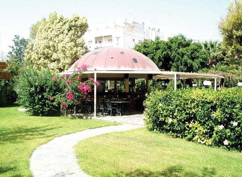 Jasmine Hotel Apartments Лимасол Экстерьер фото